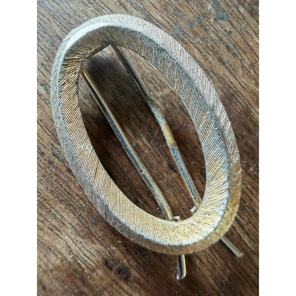 Mid-Century, Modern Textured Gold Tone, Oval Brooch